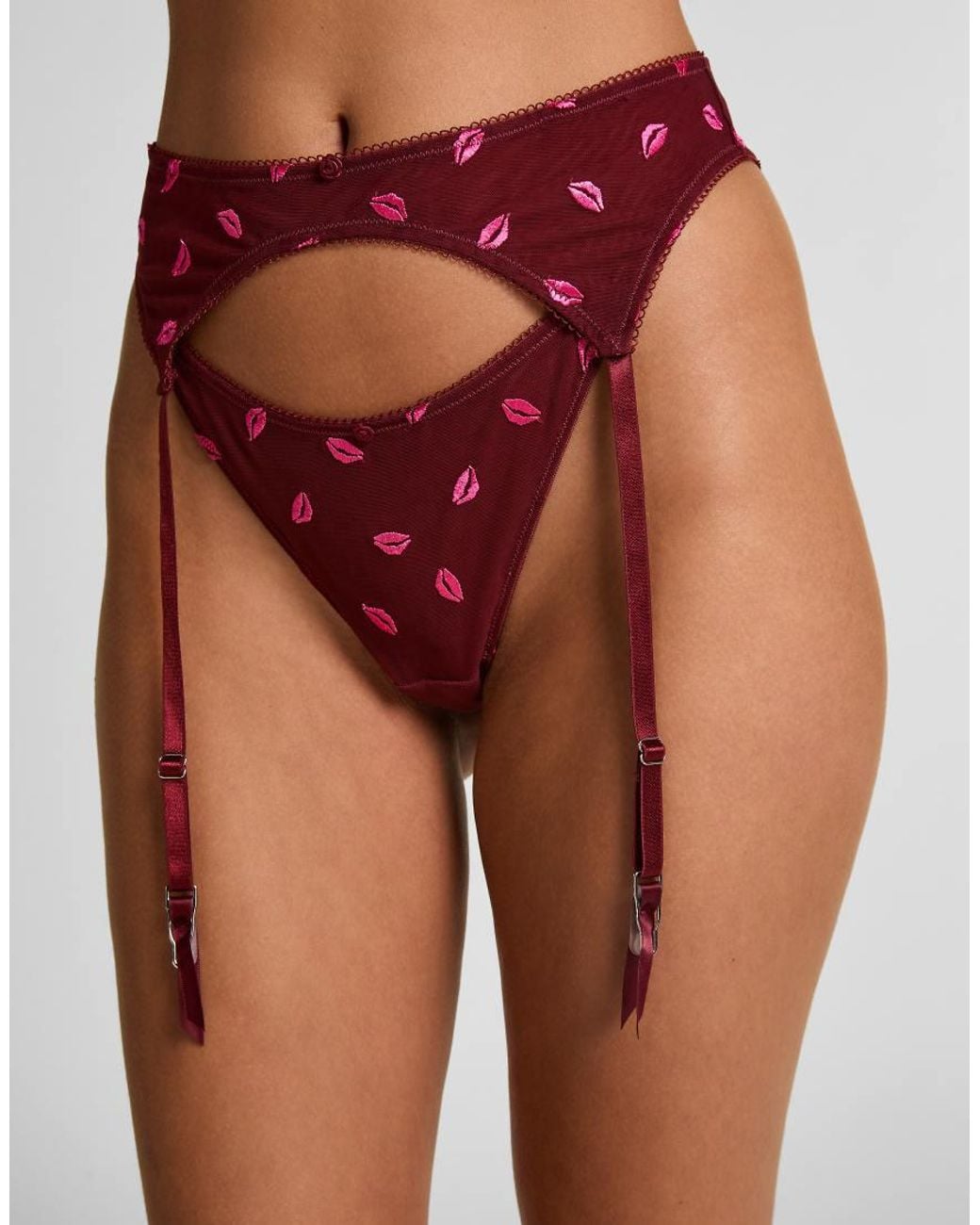 Hunkemöller Red Frida Suspender
