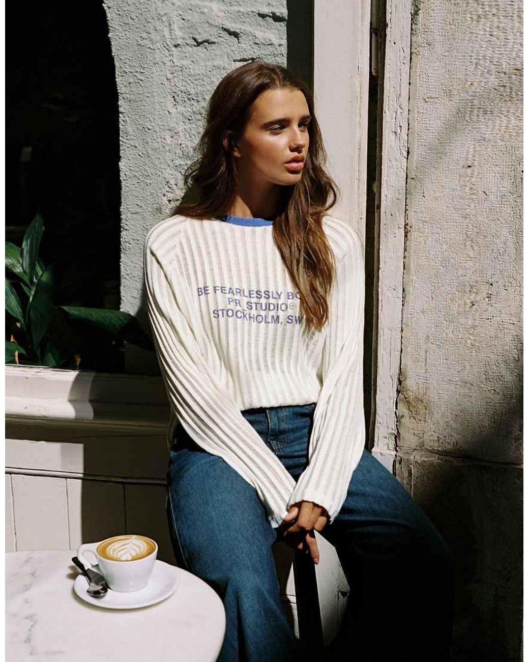 Pull&Bear Black Graphic Knit T-shirt