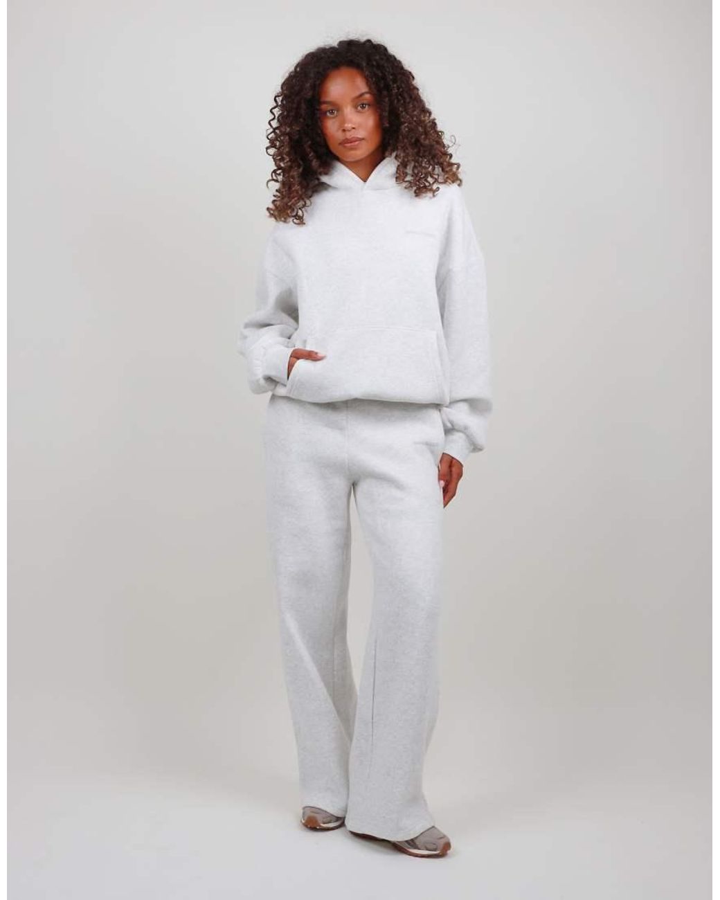 SIMMI White Oversized Hoodie