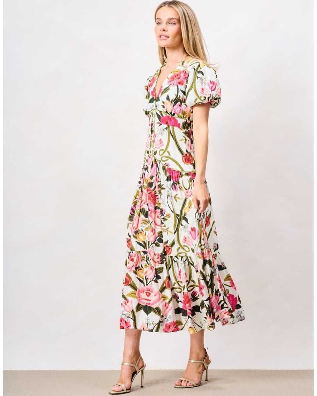 Hope & Ivy Pink Angie Cotton Printed Puff Sleeve V-Neck Tiered Midi Dress