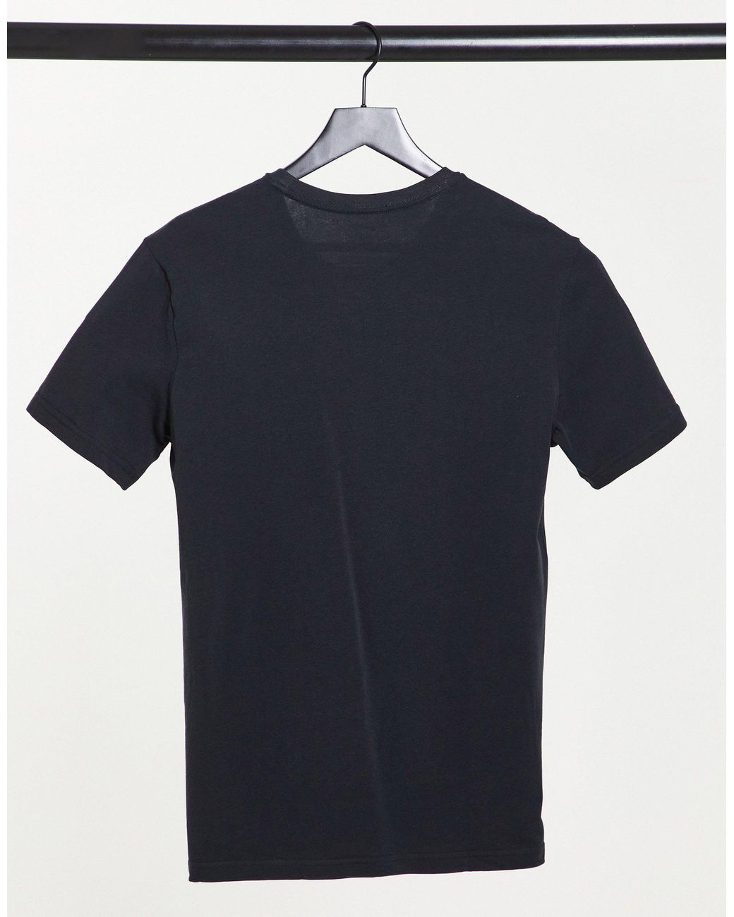 black nike undershirts