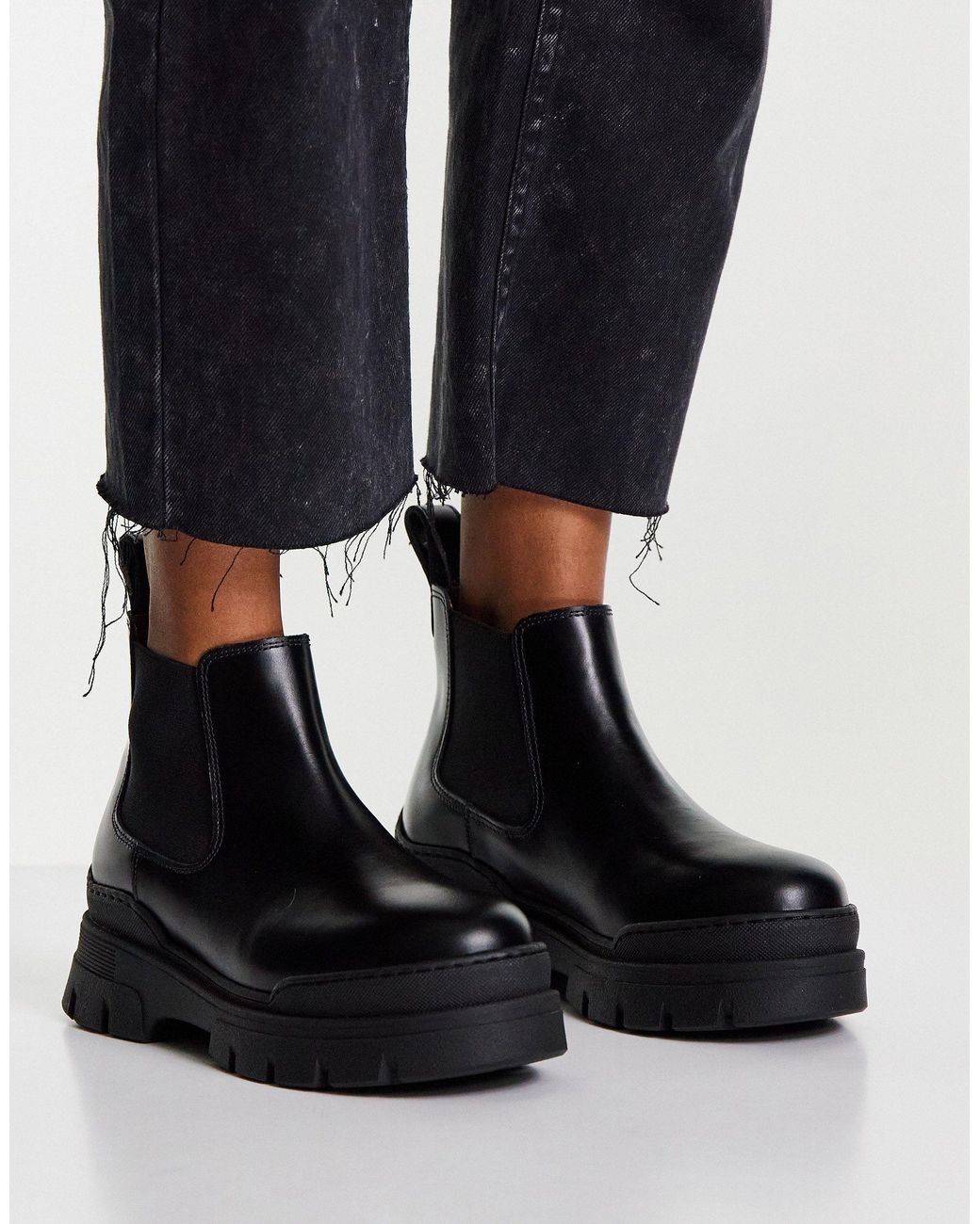 other stories chunky sole leather chelsea boots