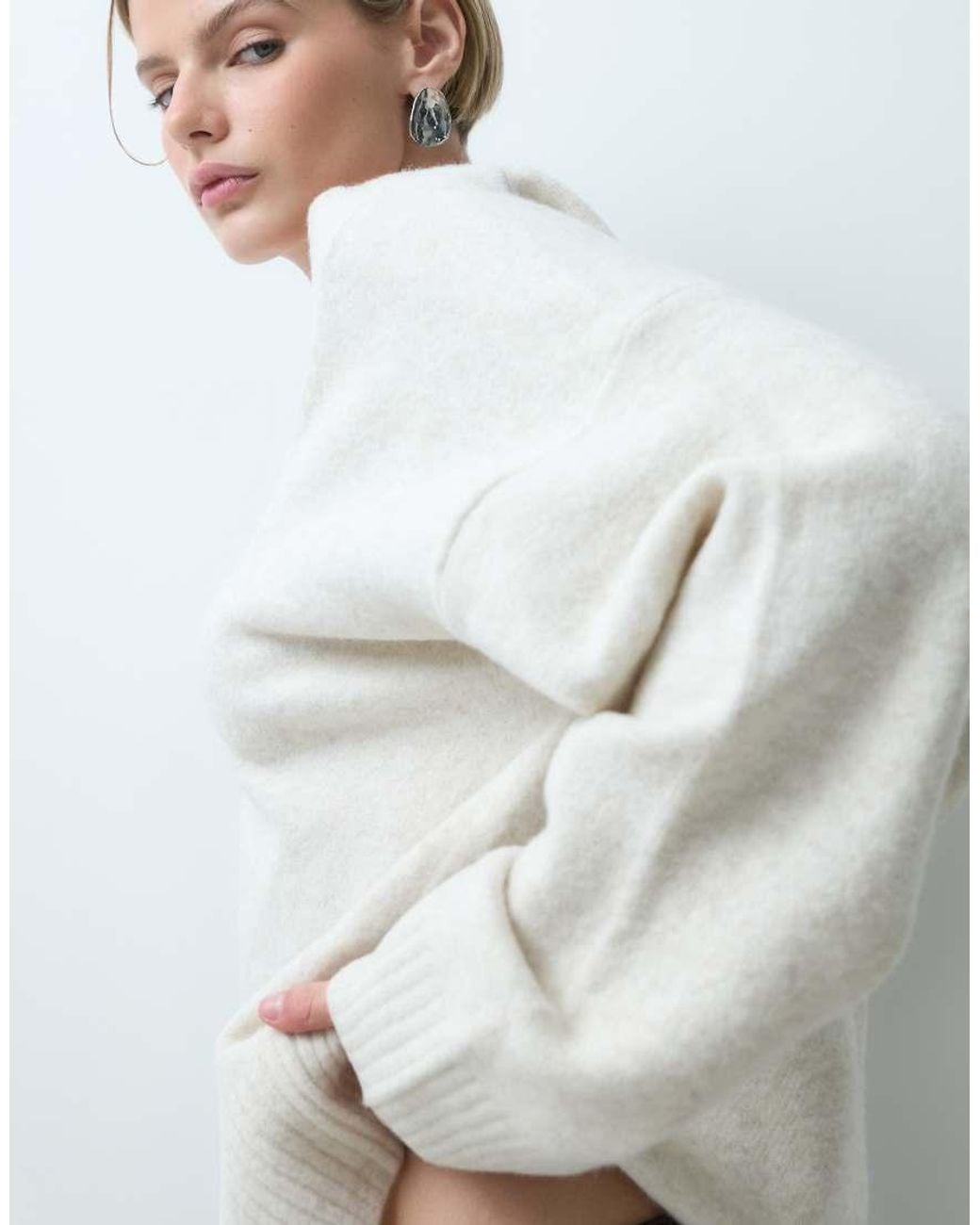Vero Moda Gray Overszied Knitted V-Neck Jumper