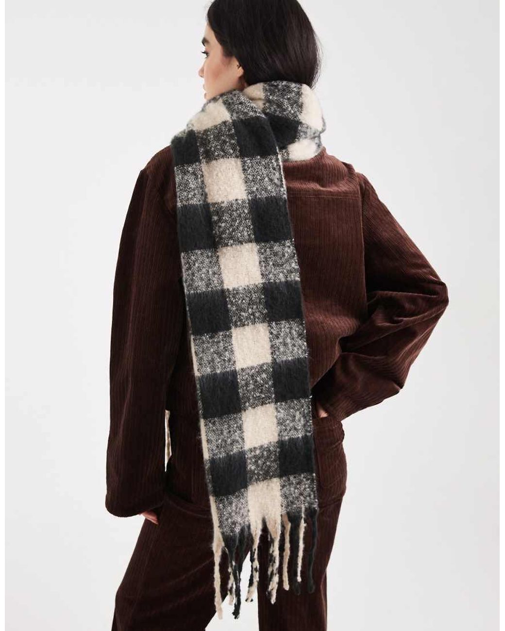 Sciarpa Nera E Crema A Quadretti di Threadbare in Black