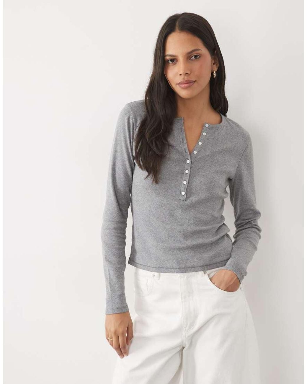 Abercrombie & Fitch Gray Ribbed Long Sleeve Crew Neck Henley Top