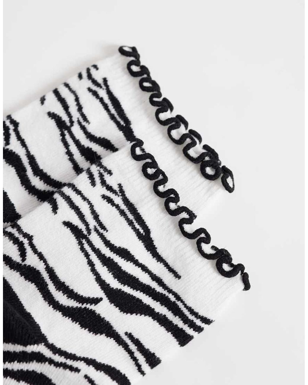 ASOS White Ankle Socks With Frill Edge