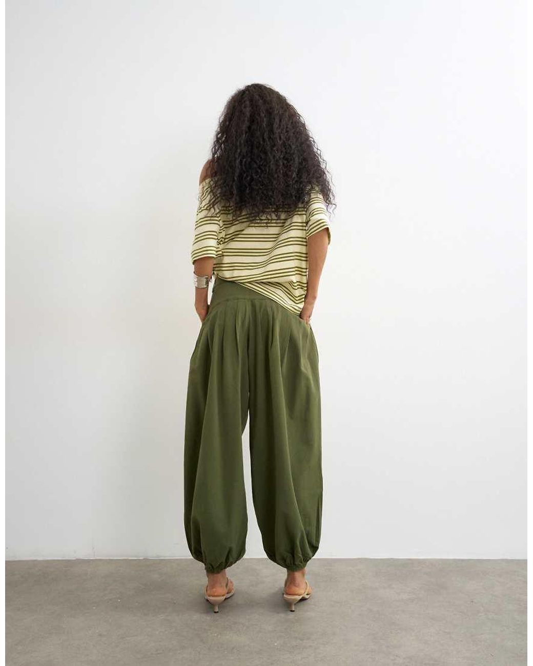TOPSHOP Green Deep Yoke Balloon Trouser