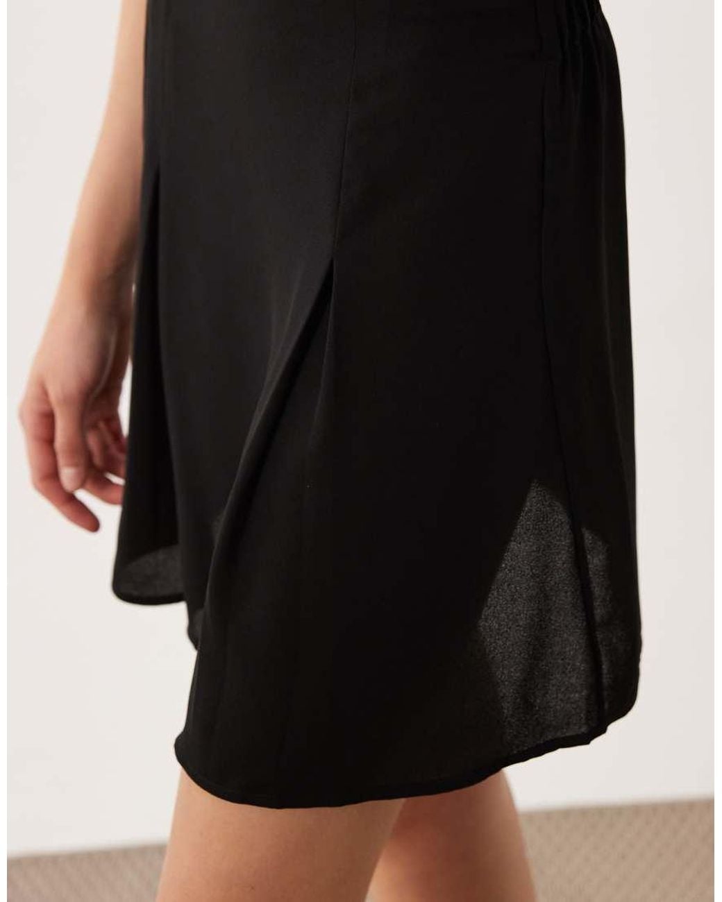 Vila Black Flippy Hem Mini Skirt