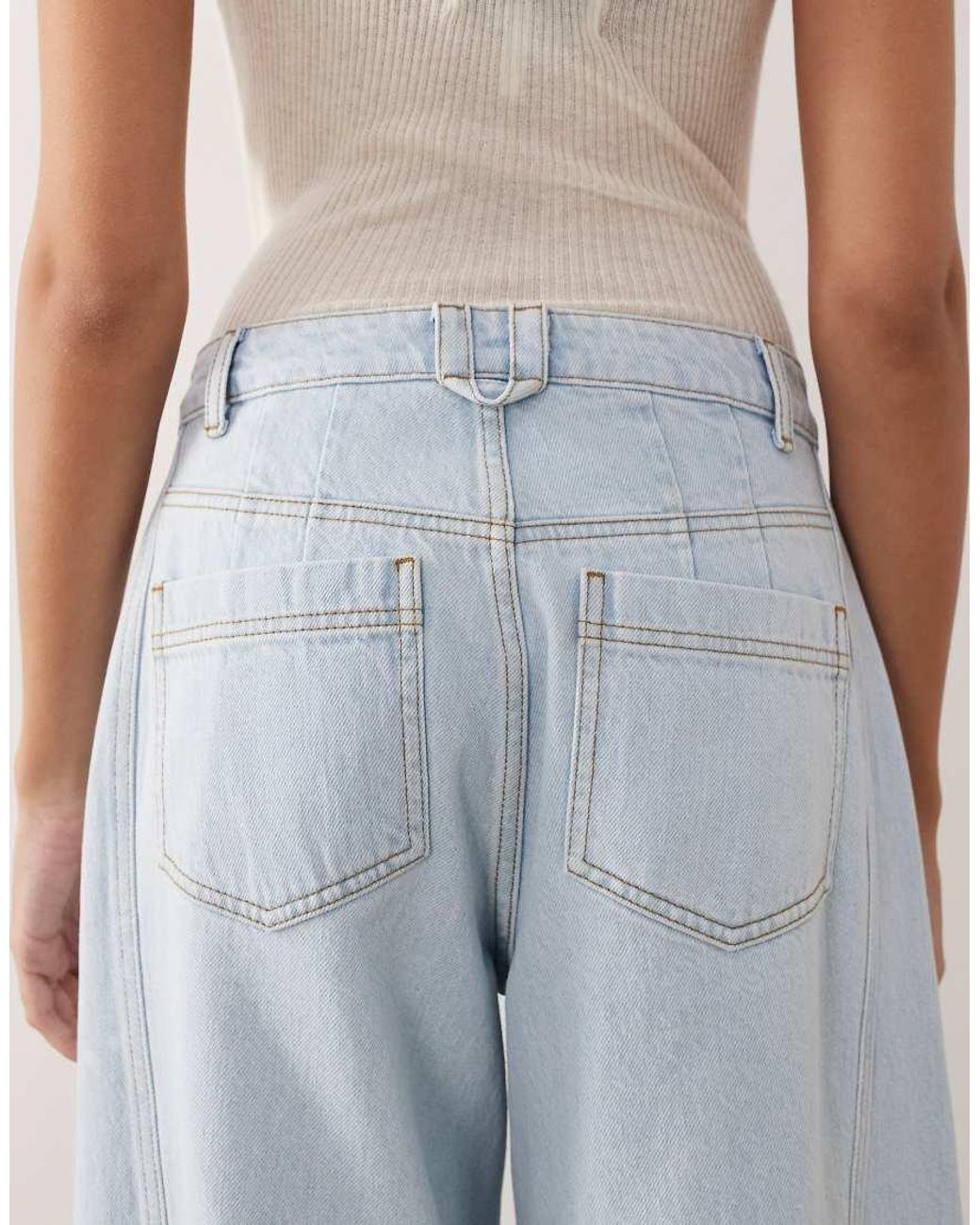 ARRANGE Natural Franklyn Seam Detail Barrel Jean