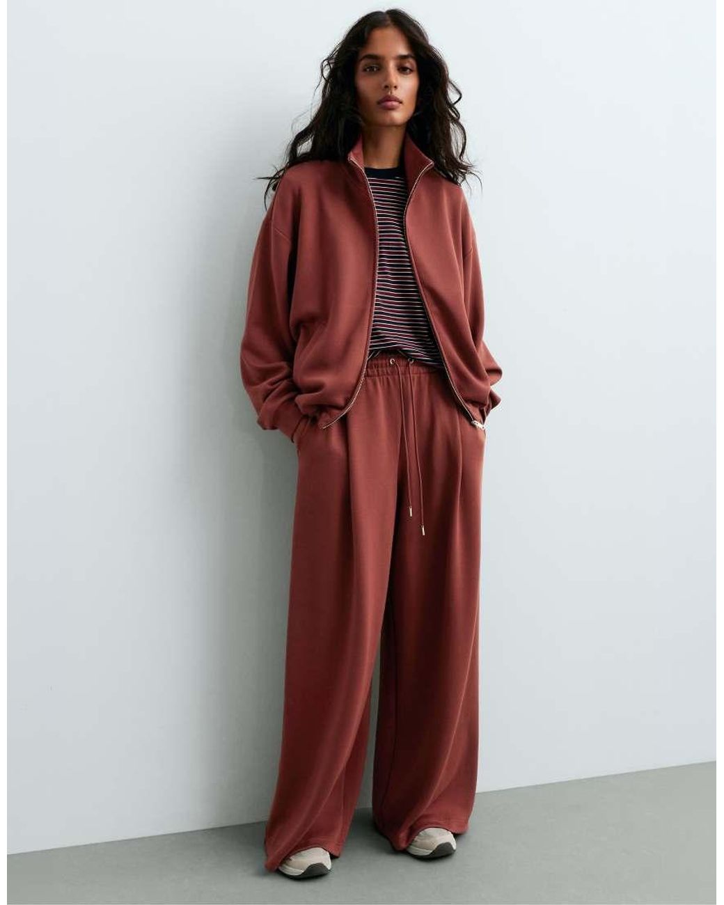 Oysho Red Pleated Wide-Leg Trousers