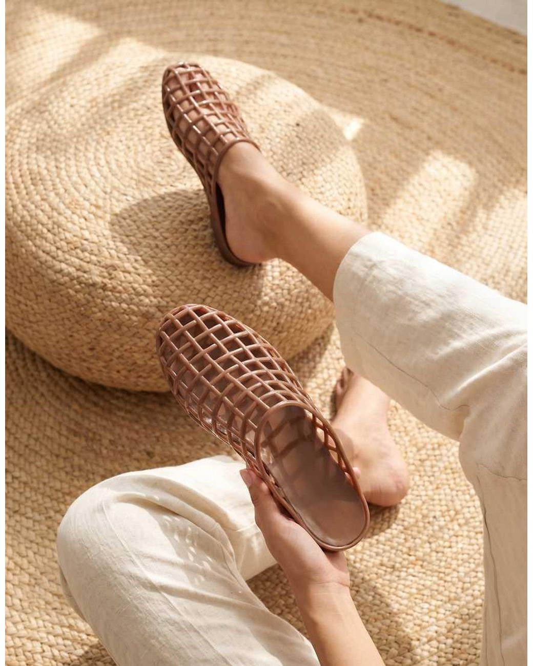 SEQWL Brown Jelly Mule Sandals Mesh Style Slip On Cage Cut-Outs Slides