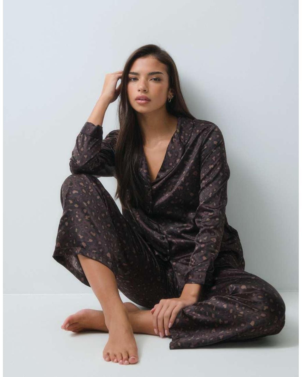 New Look Black Satin Revere Pyjamas