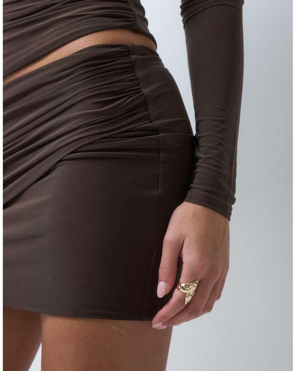 Kaiia Brown Exclusive Double Sculpted Slinky Ruched Side Mini Skirt Co-Ord