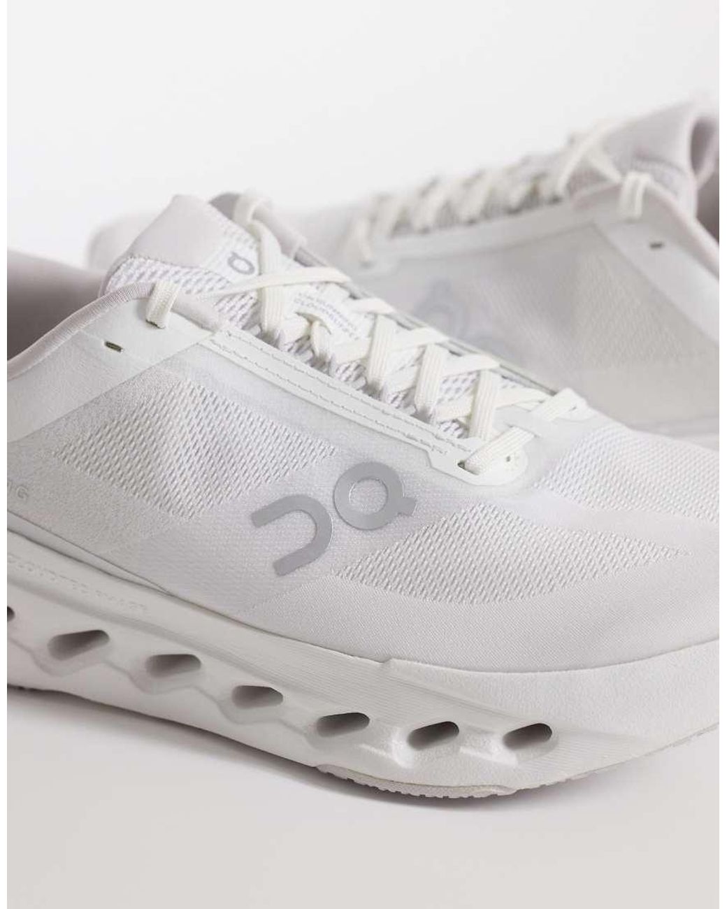 On Shoes White Cloudsurfer Next Running Trainers for men