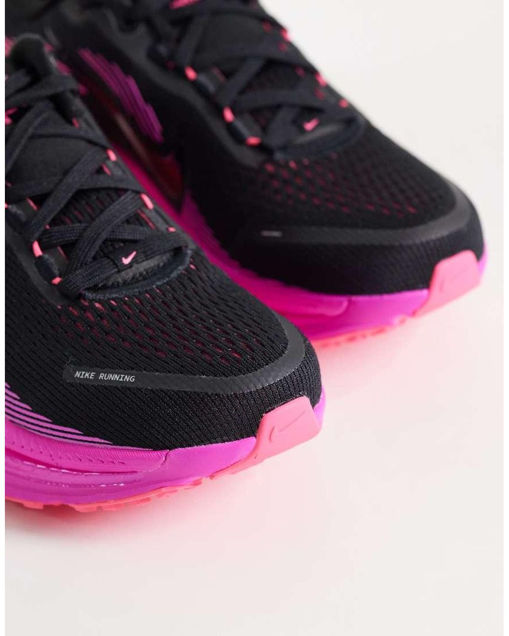 Nike Pink Vomero 18 Trainers