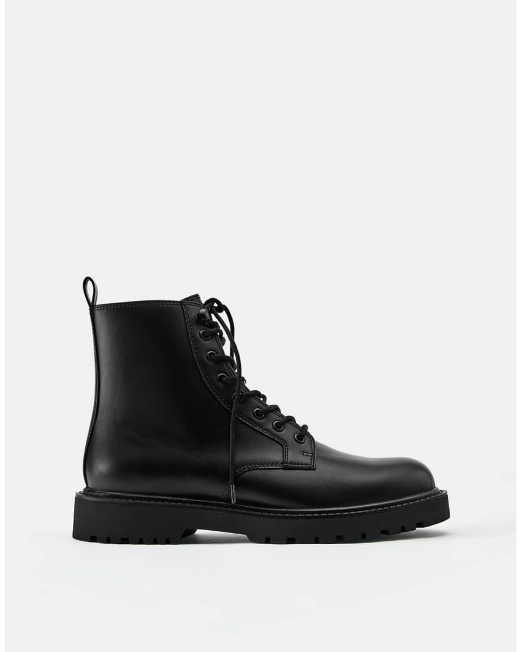 Stivali Stringati Neri di Pull&Bear in Black da Uomo