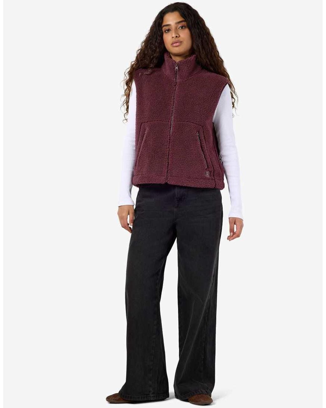 Noisy May Red Gilet