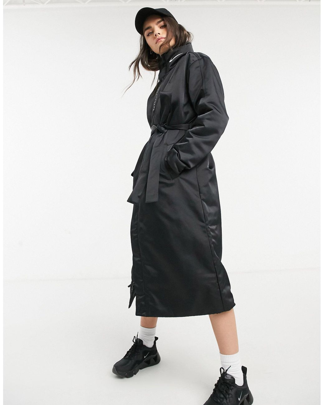 Nike Trench Coat in Black | Lyst Canada
