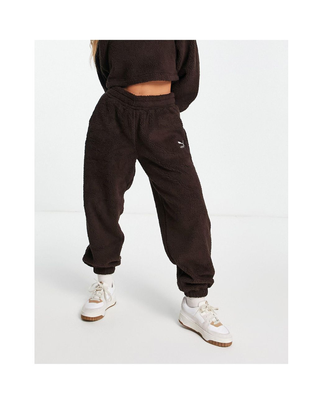 Puma classic online embroidered joggers