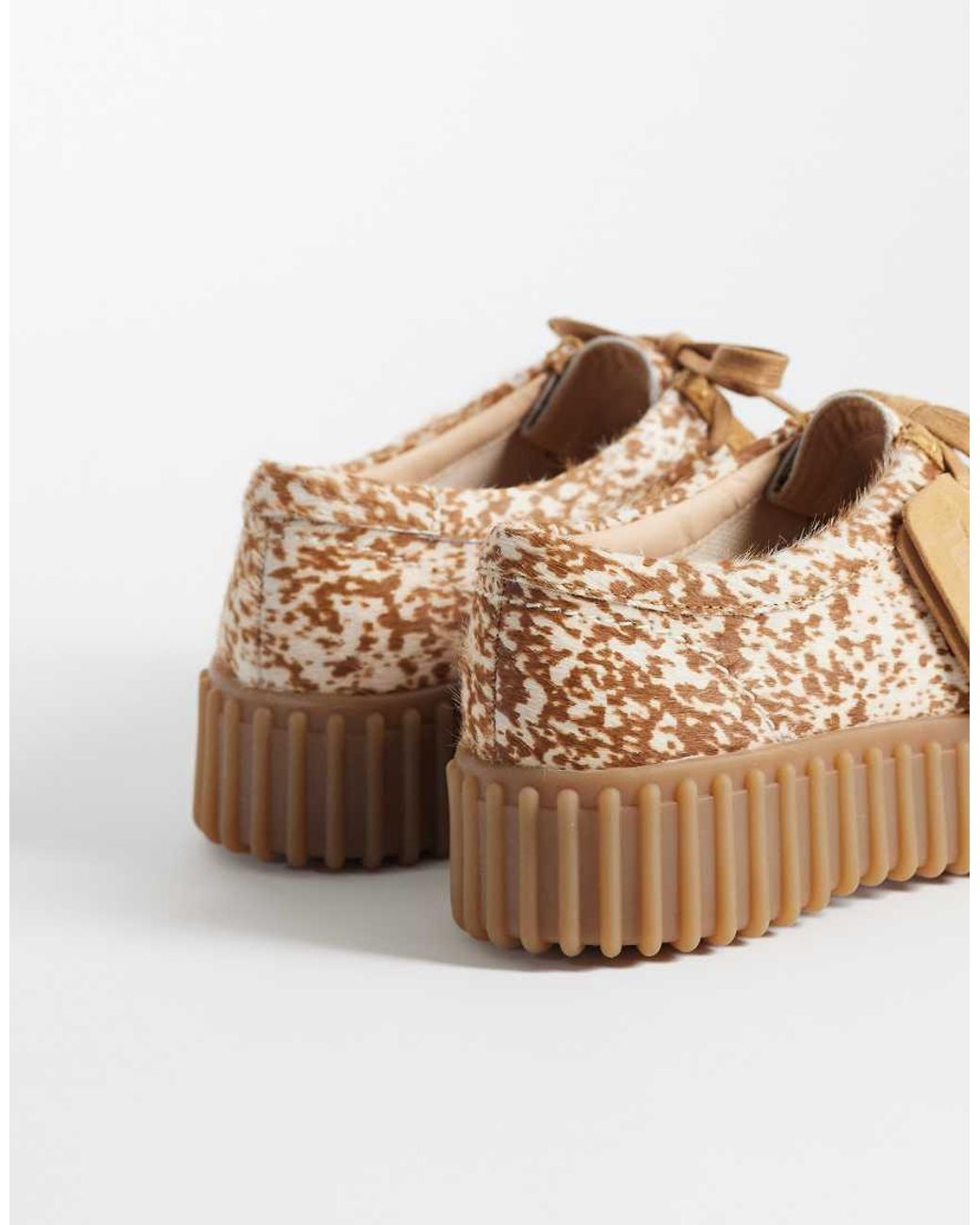 Torhill Bee Scarpe Animalier di Clarks in Natural