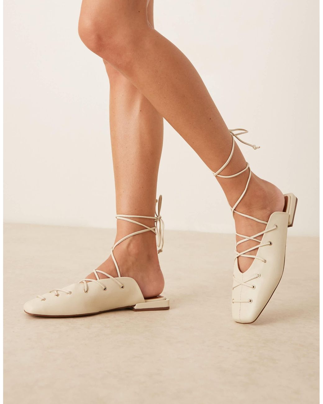 Laney - mules ASOS en coloris Natural