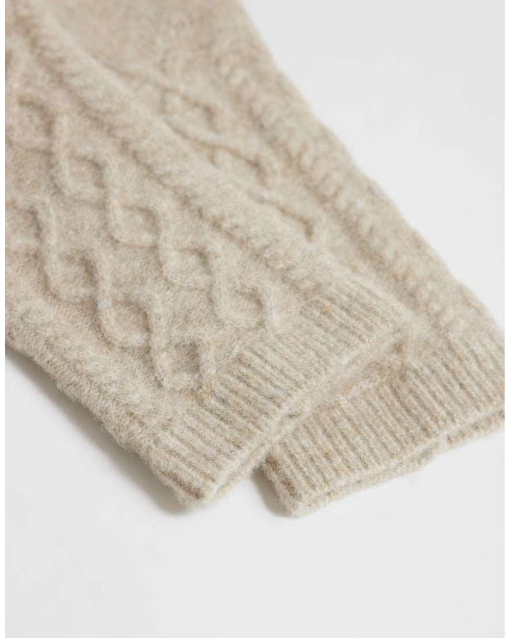 Pieces White Chunky Cable Knitted Ankle Socks