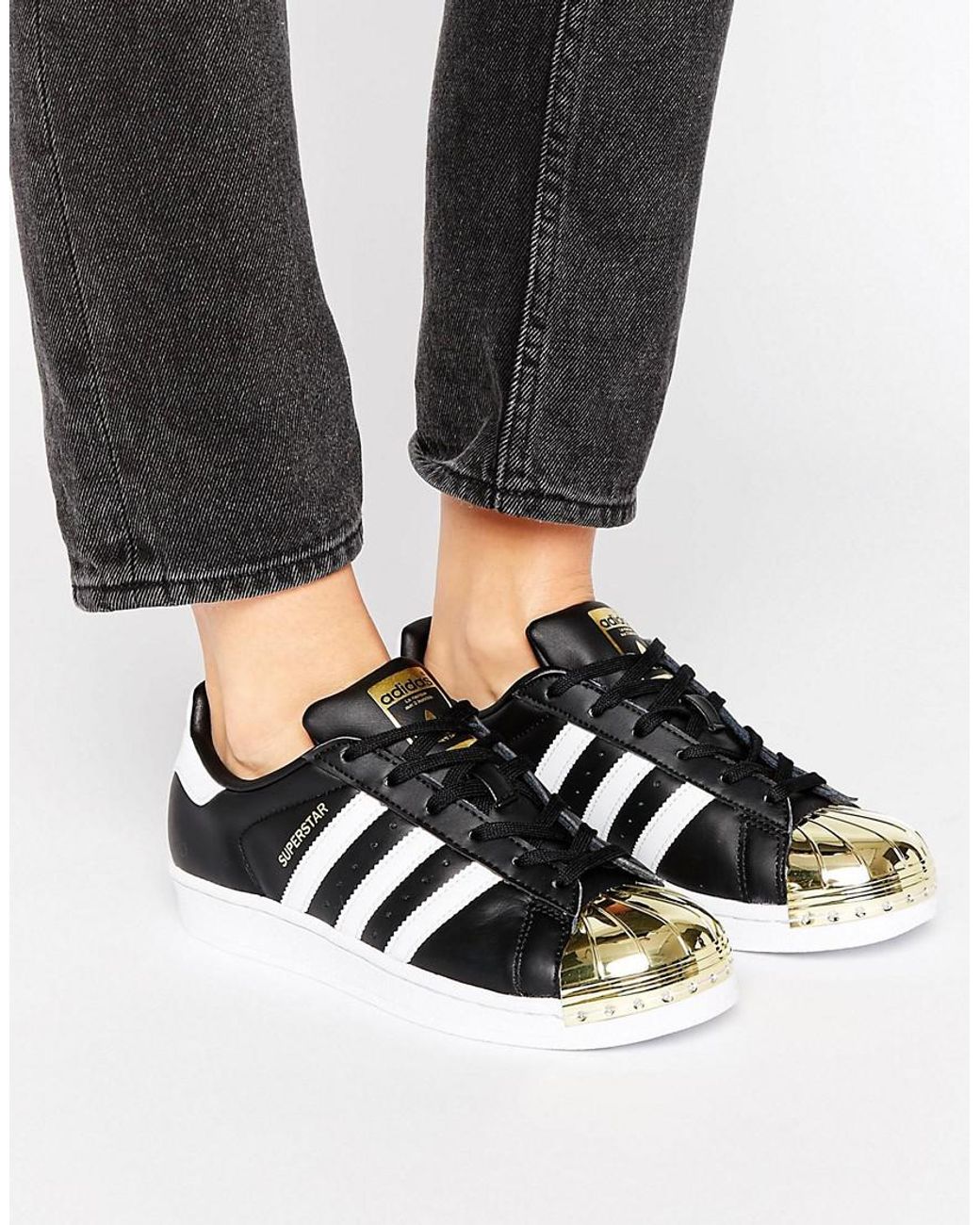 adidas Originals Black Superstar Sneakers Gold Metal Toe Cap | Lyst