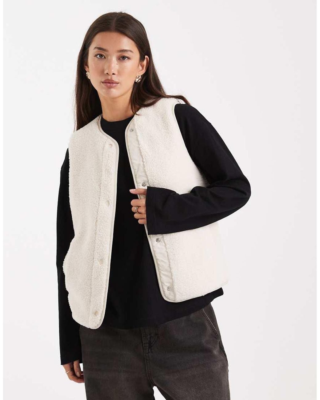 New Look Black Borg Gilet