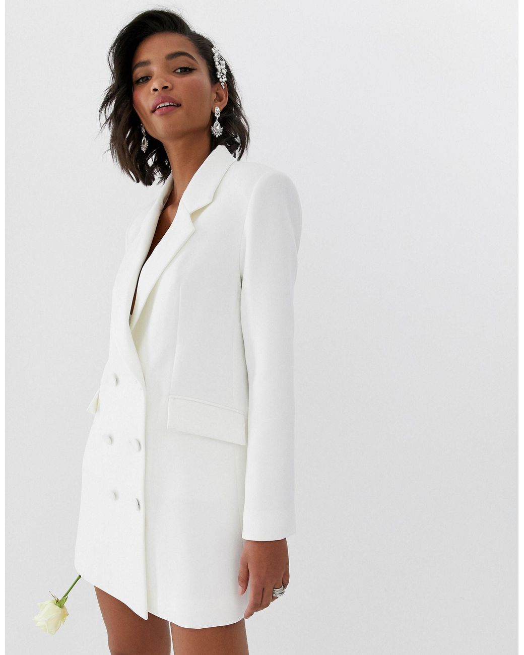Can i wear blazer to wedding 2025