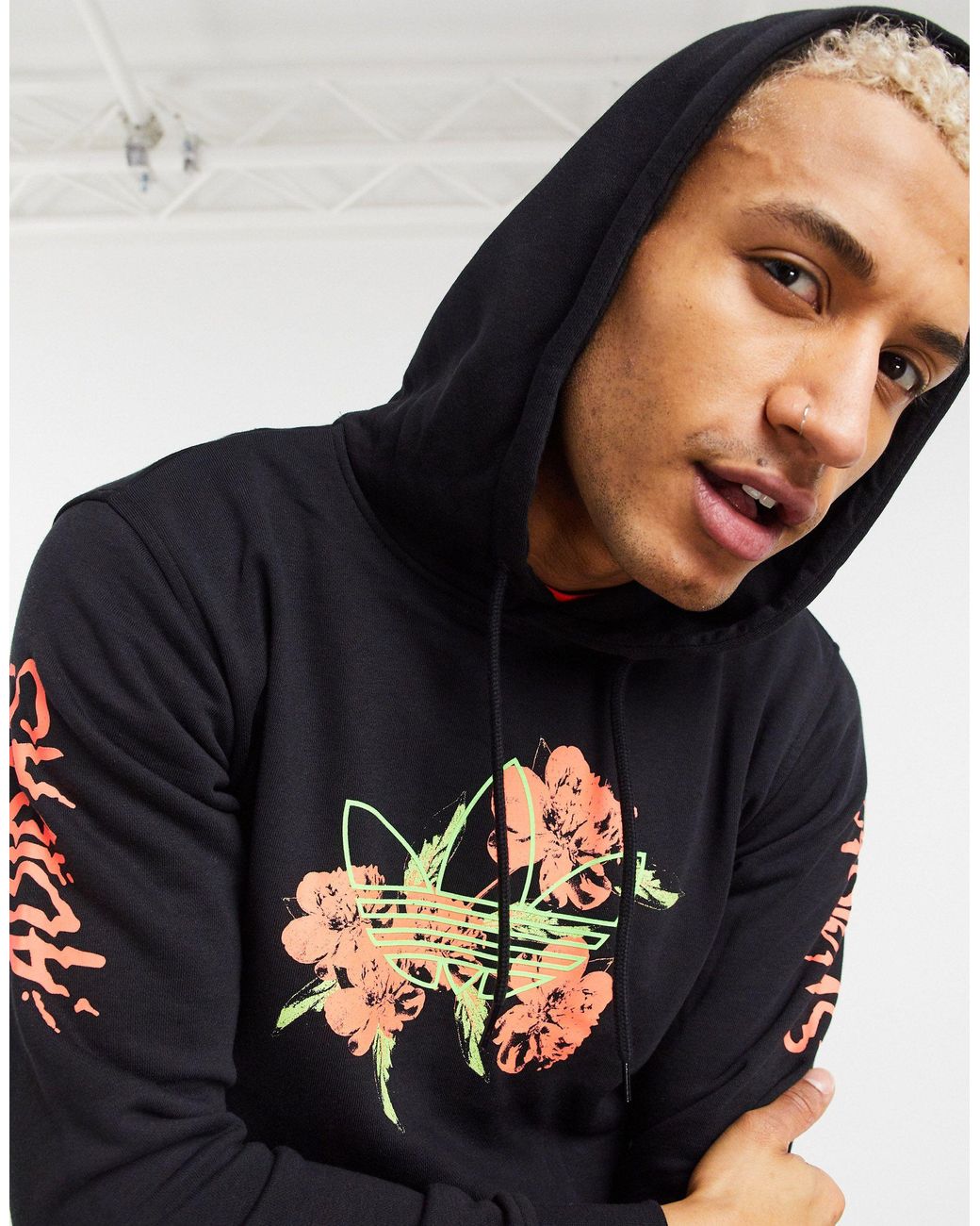 adidas originals graphic overhead hoodie