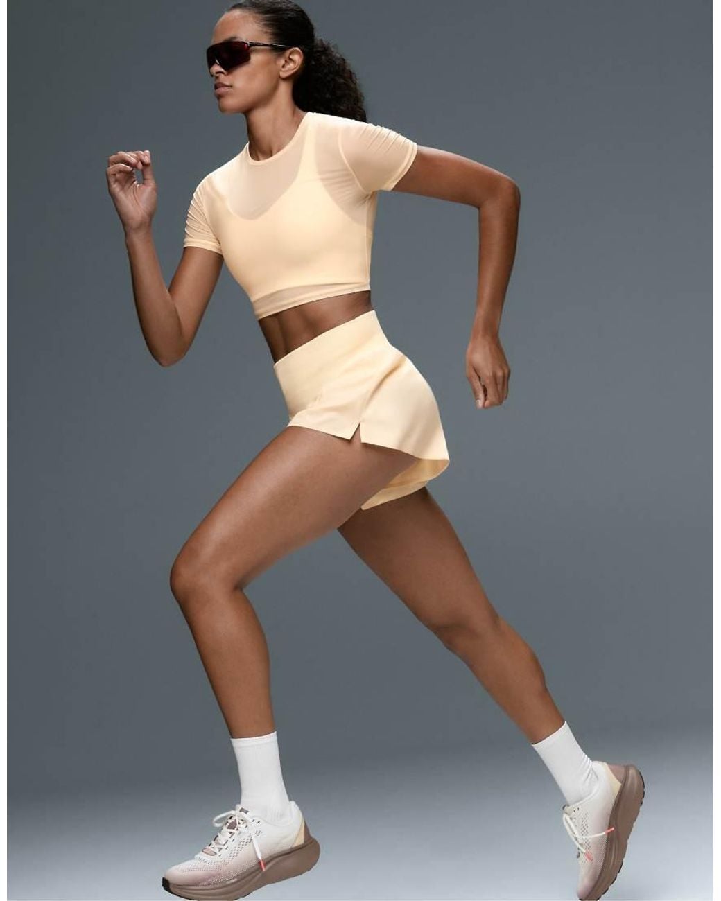 Oysho White High-Rise Seamless Technical Shorts