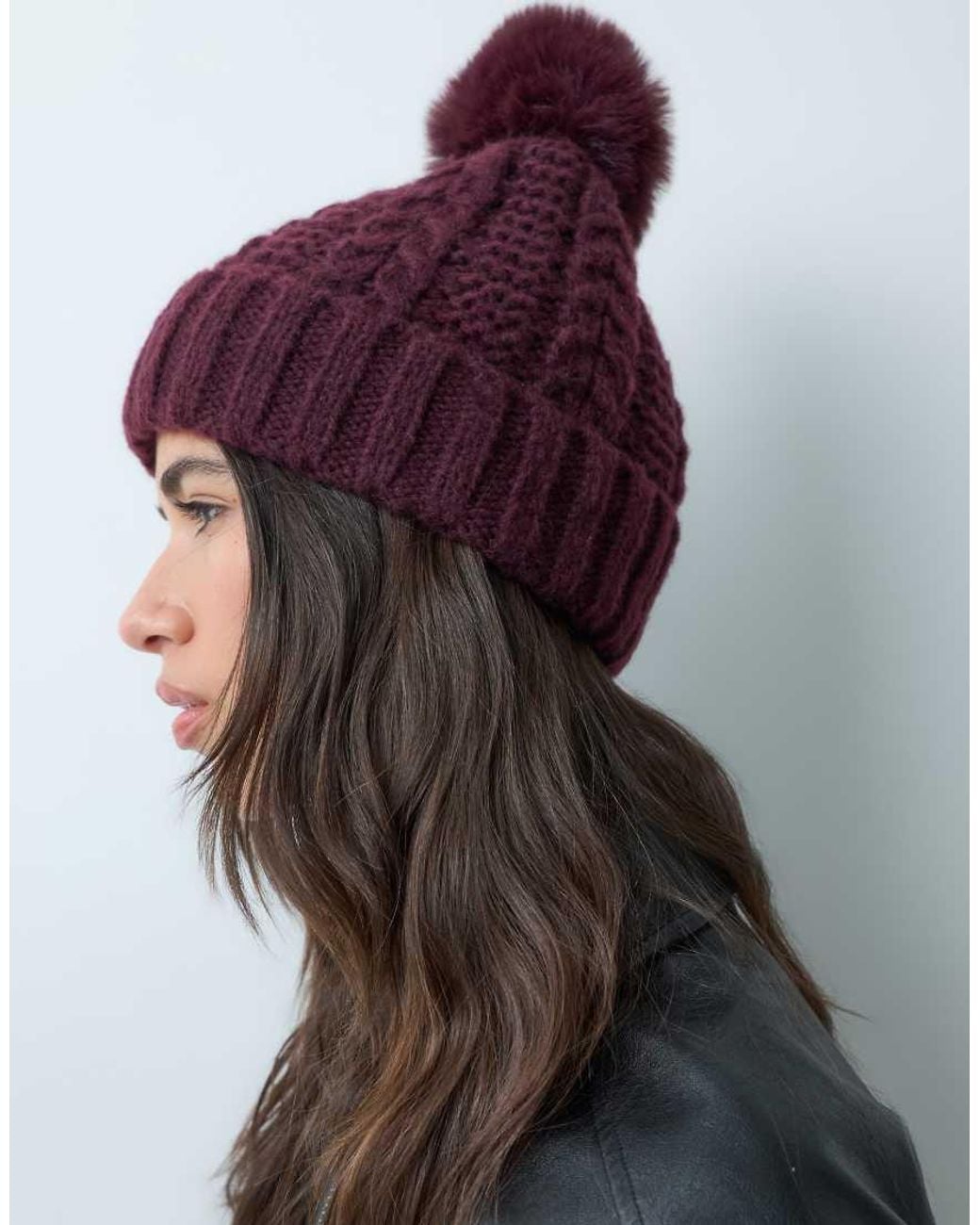 New Look Red Cable Beanie Hat With Faux Fur Pom Pom