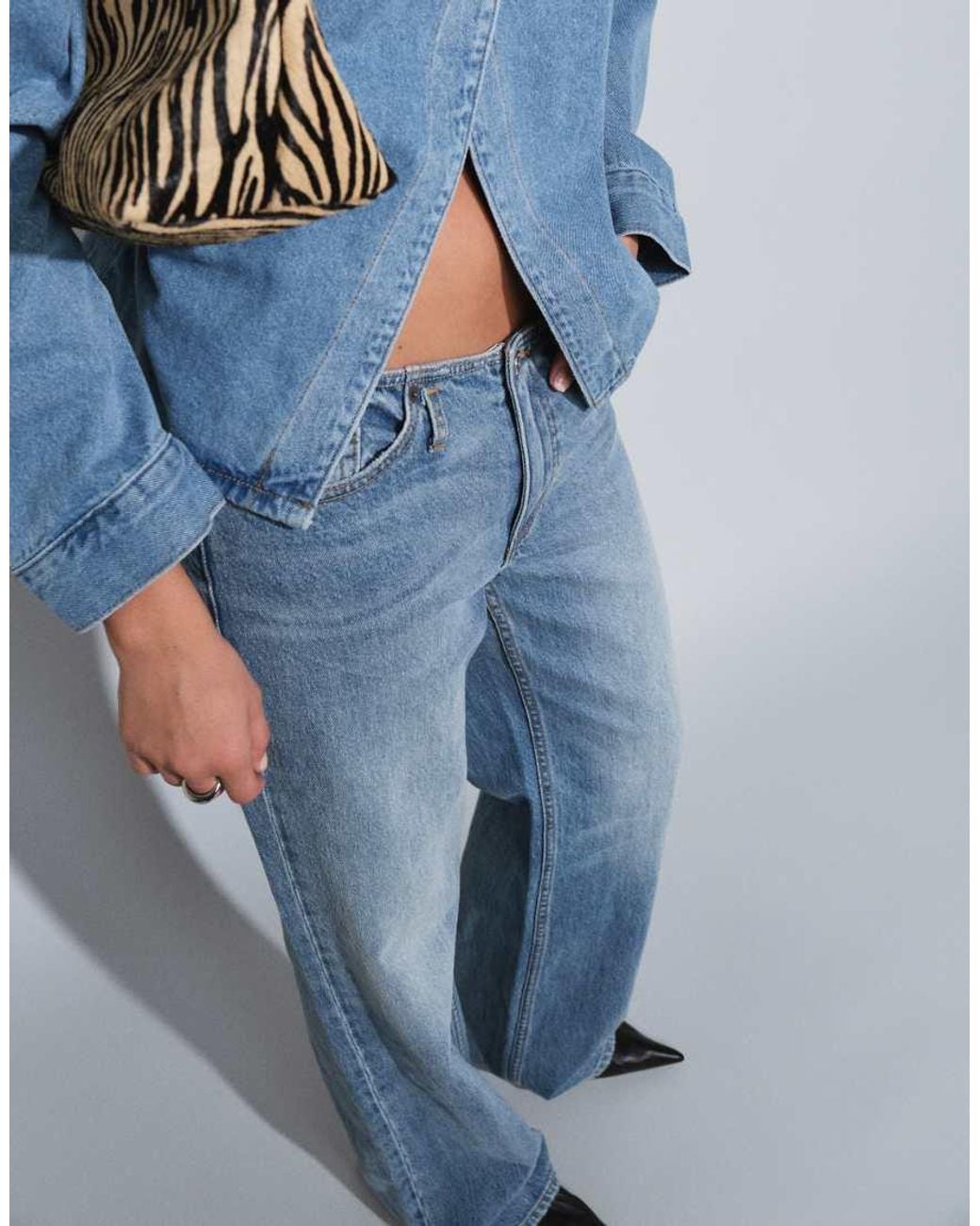 GOOD AMERICAN Blue Ghost Waist Low Loose Jeans