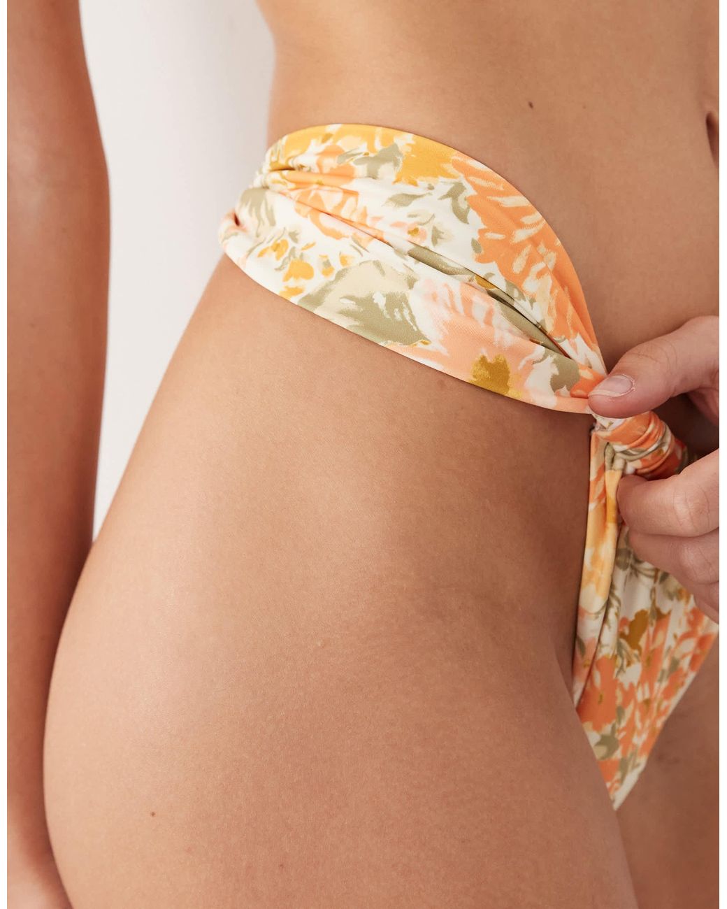 Bas Miss Selfridge en coloris Brown