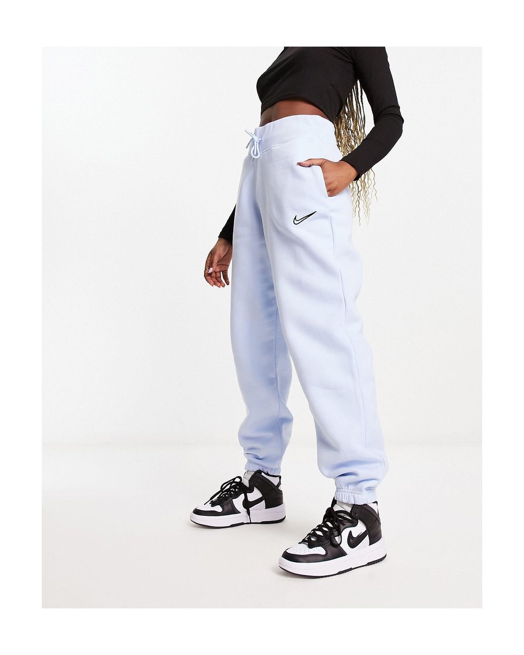Nike jogging swoosh hot sale