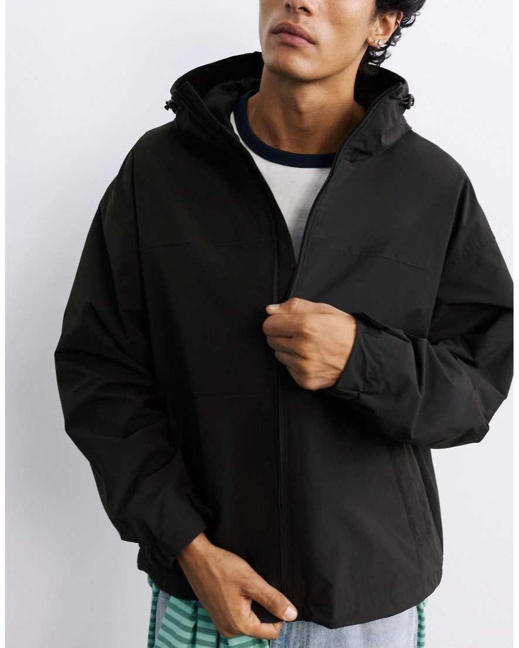 Pull&Bear Black Lightweight Hooded Raincoat for men