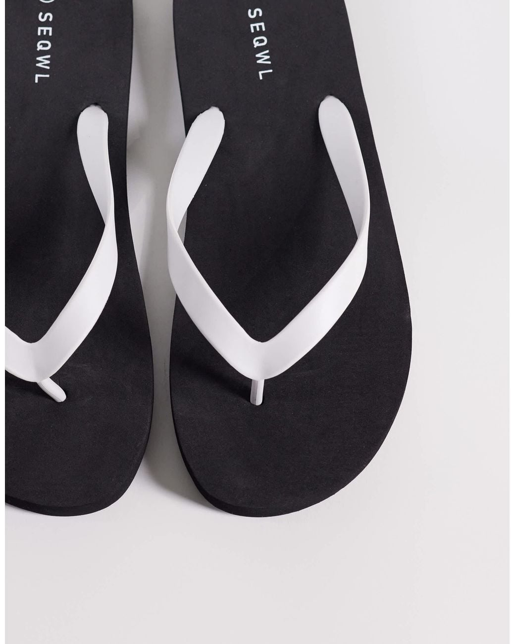 SEQWL White Flip Flops for men