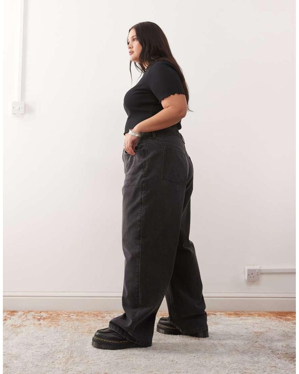 Collusion Black Plus X001 Antifit Mid Rise Jeans