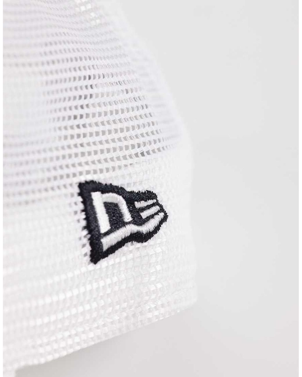 KTZ White Ny Yankees 9forty Essential Trucker Cap