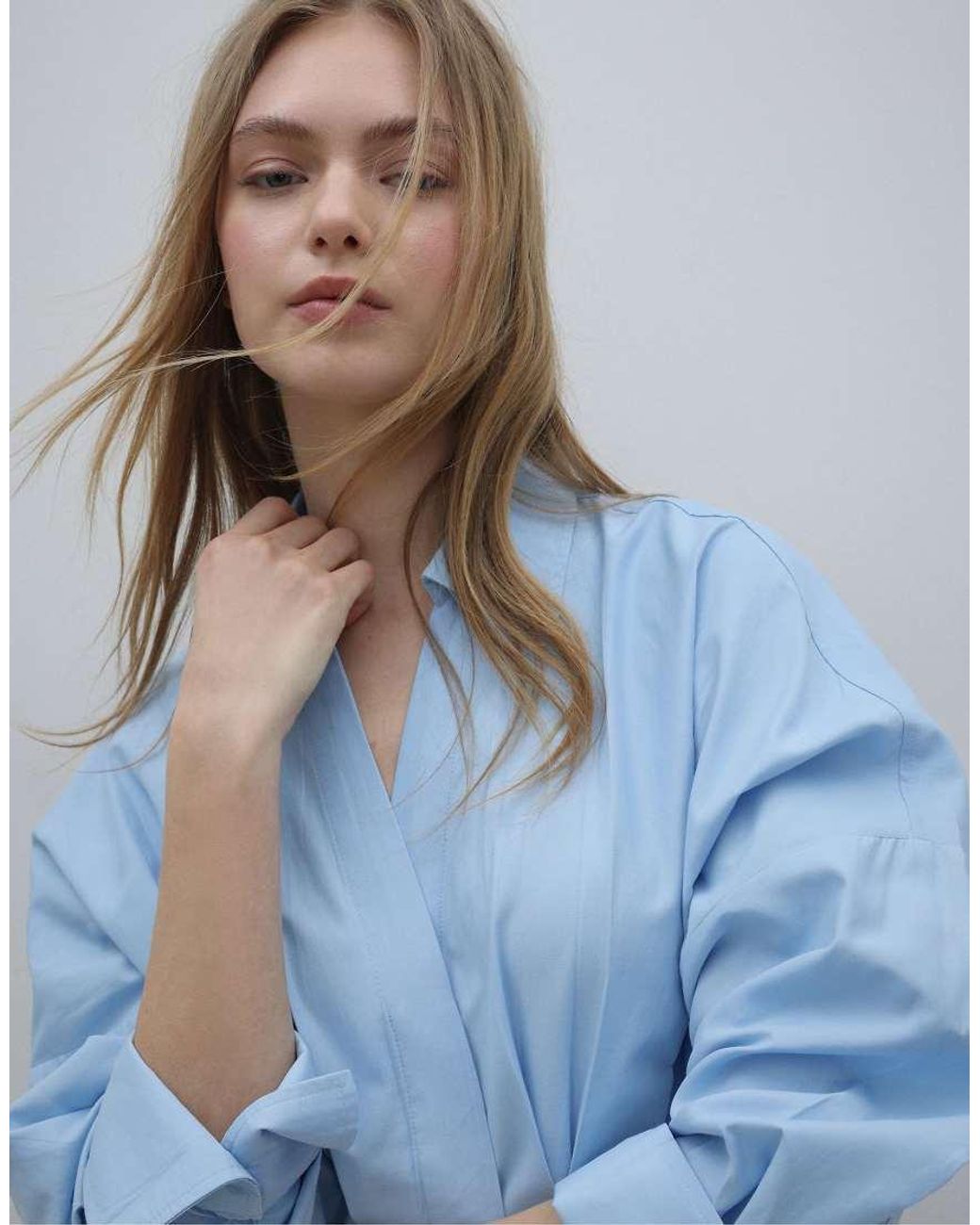 Stradivarius Blue Poplin Shirt With Pleats