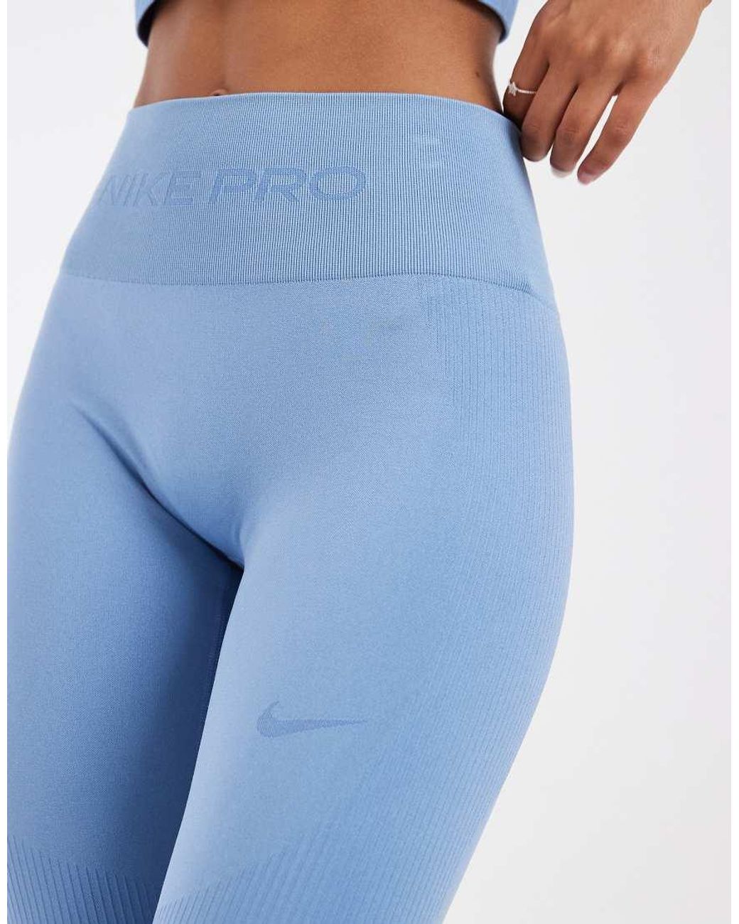Nike Blue Pro Dri-Fit Seamless 7/8 Legging