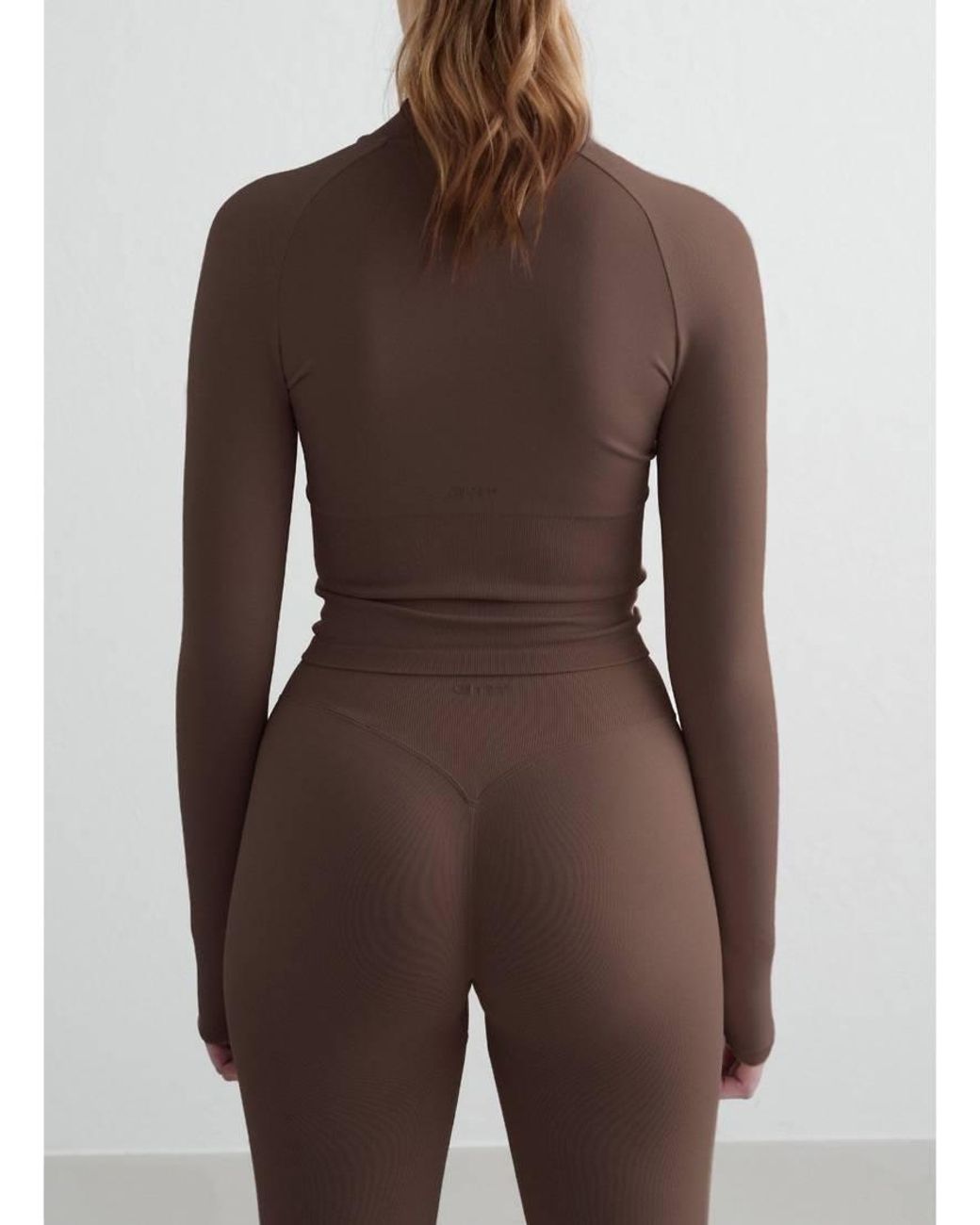 Giacca Modellante Con Zip Senza Cuciture Color Macchiato di Aim'n in Brown