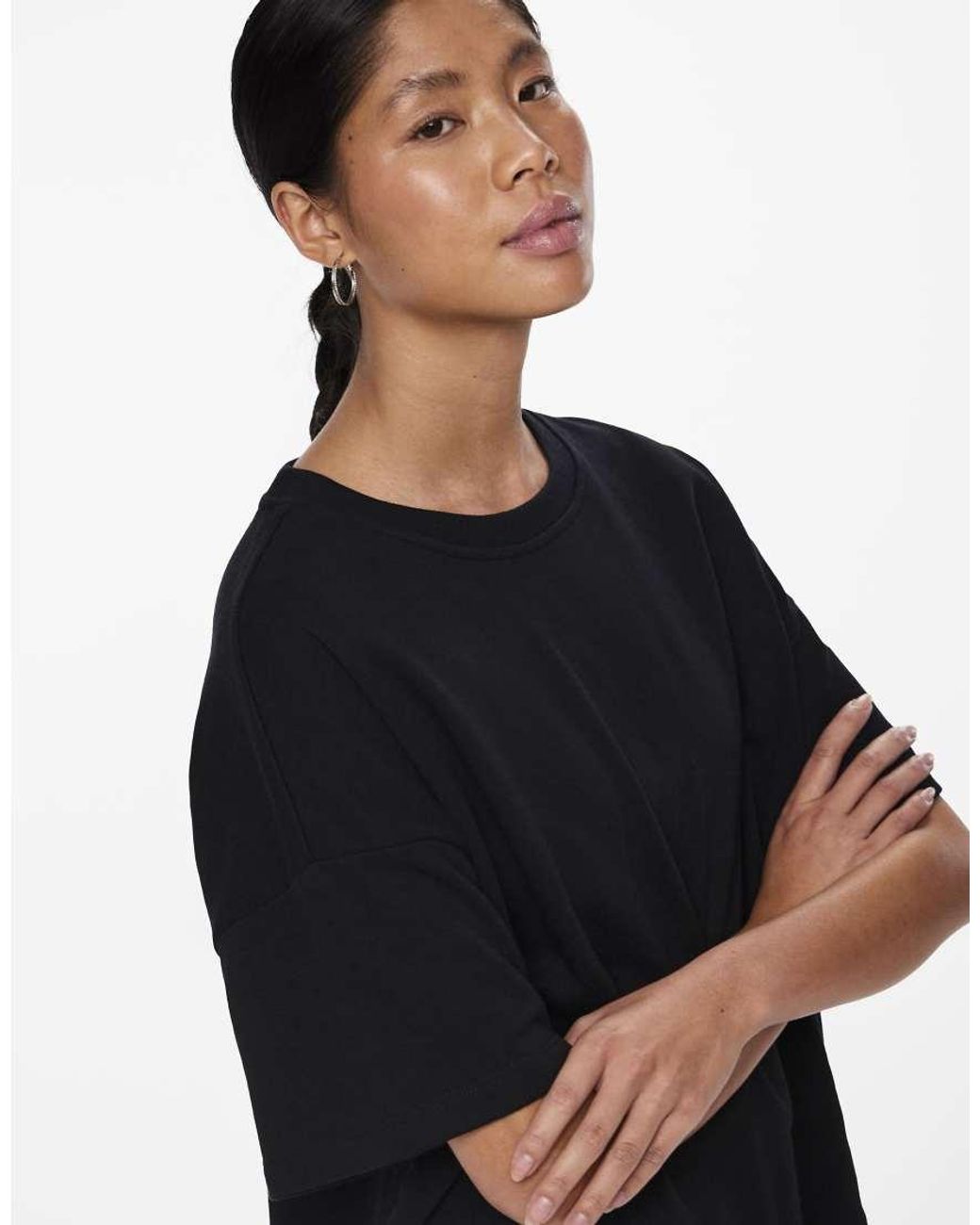 Pieces Black Short Sleeved Top