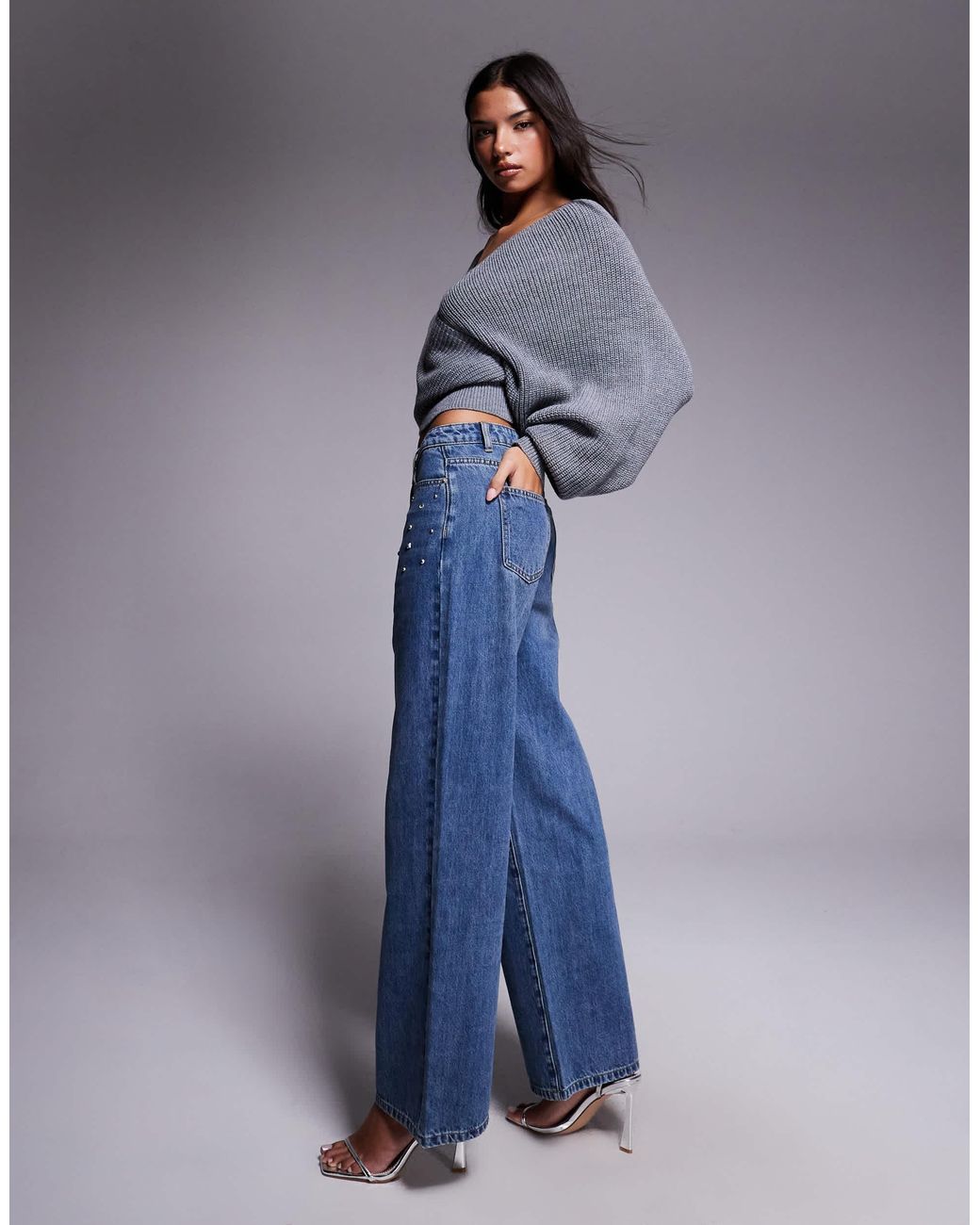 Tiger Mist Blue – elira – gerade geschnittene jeans mit ösen-nietenverzierung, niedrig- bis mittelhohem bund und waschung