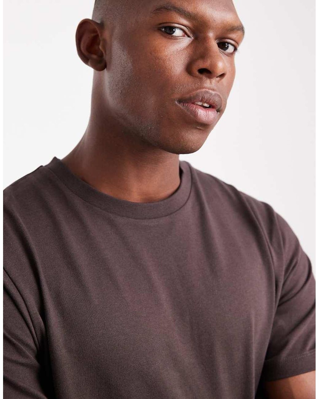 T-Shirt Basic Regular Fit di ASOS in Brown da Uomo