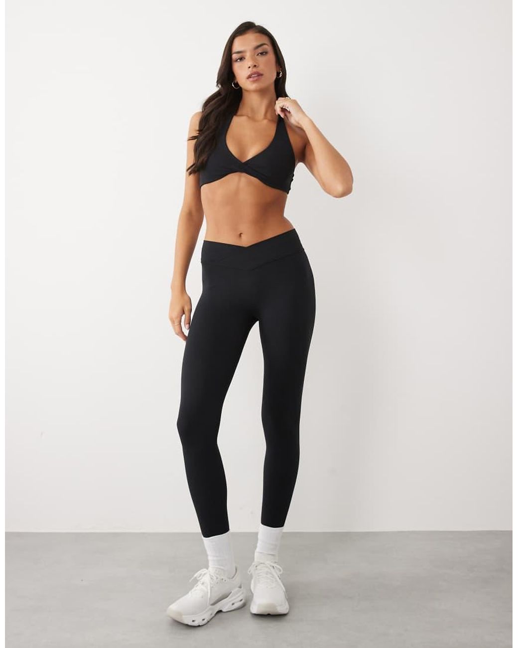 BO+TEE Black Soft Active Halter Neck Twist Detail Sports Bra Co-Ord