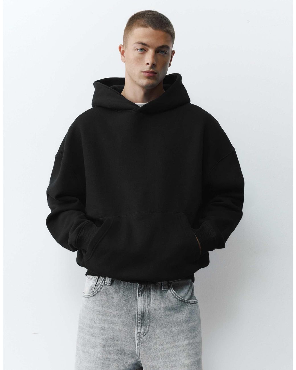 Pull&Bear Hoodie in Black für Herren
