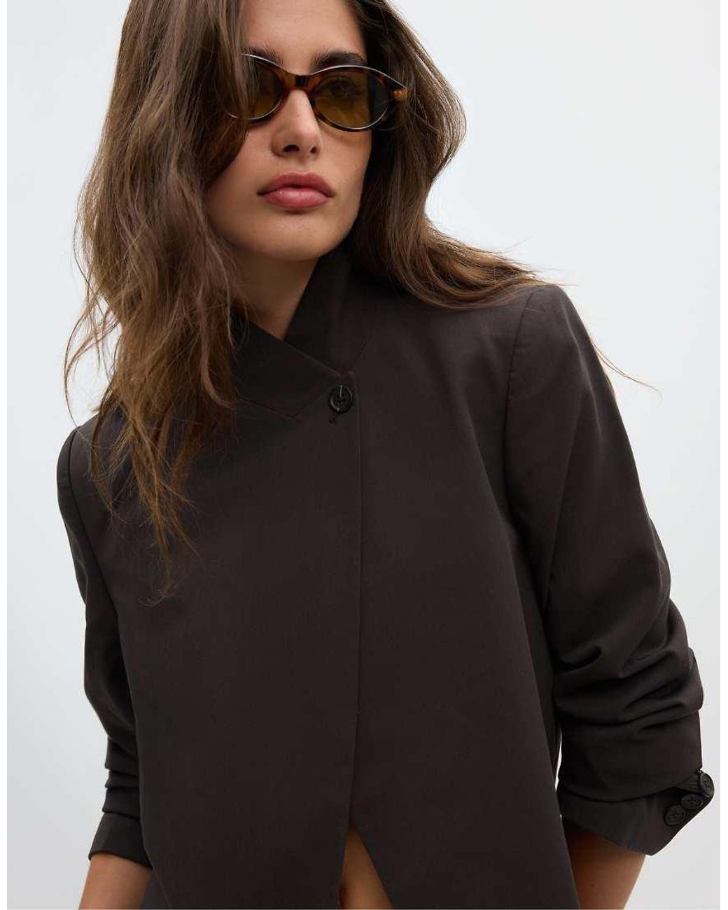 Stradivarius Brown Asymmetrical Regular Fit Blazer