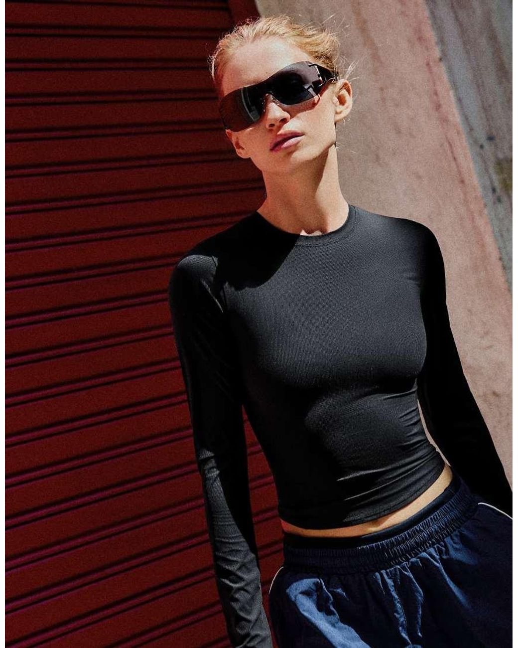Bershka Black Technical Fabric Long Sleeve T-Shirt