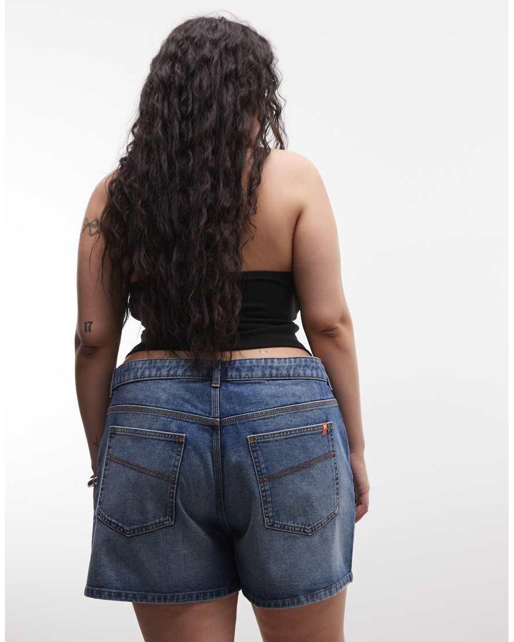 Plus di Collusion in Blue